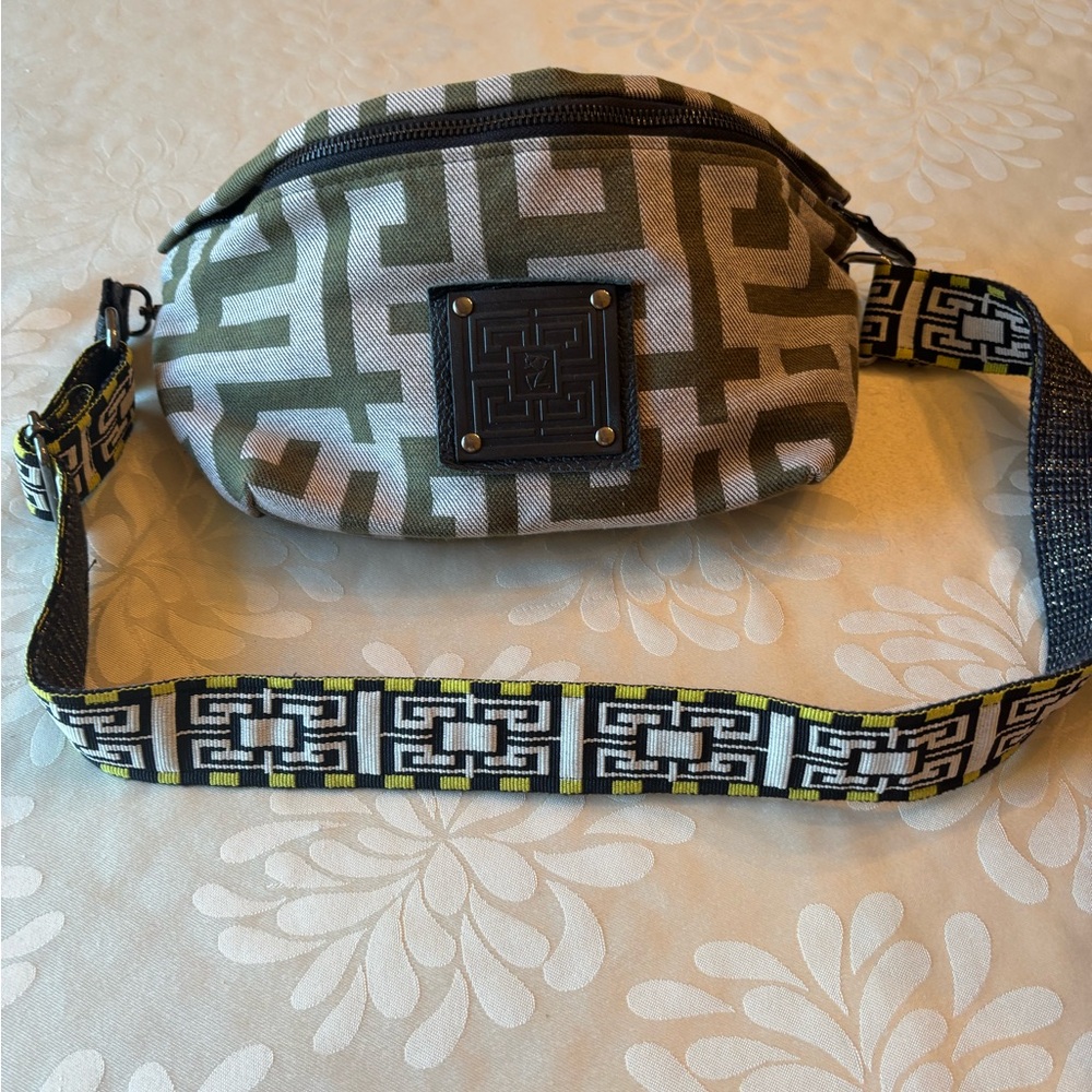 Geometric Patterned Belt Bag